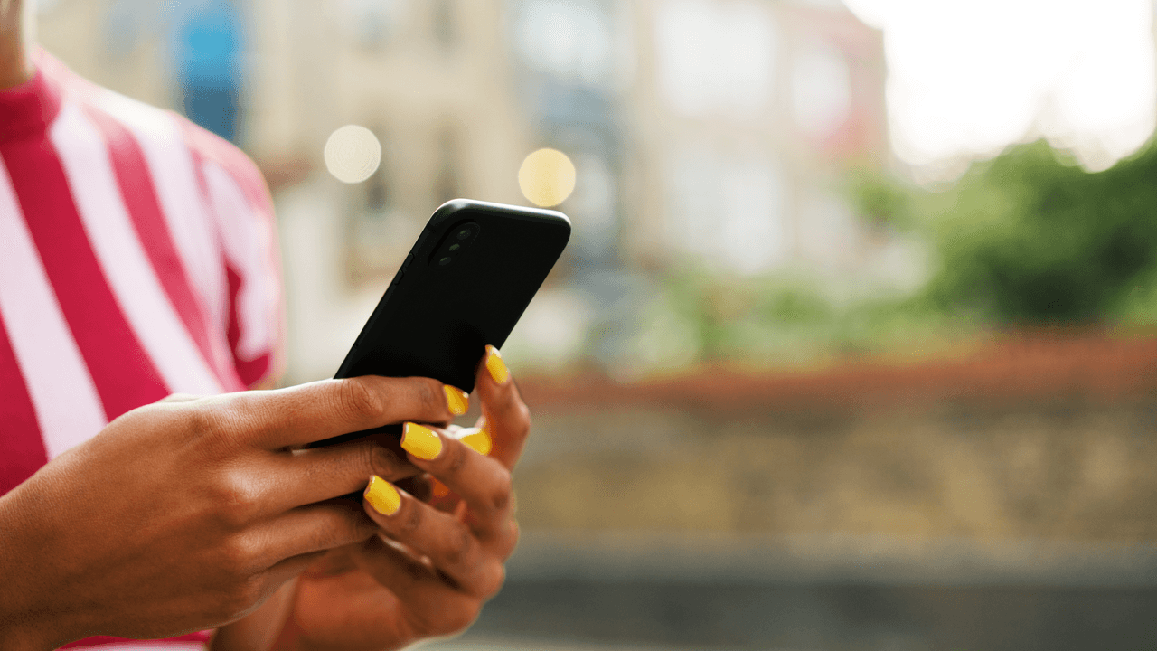 Nail Polish als Smartphone-Stylus - Das Upgrade für digitale Werkzeuge
