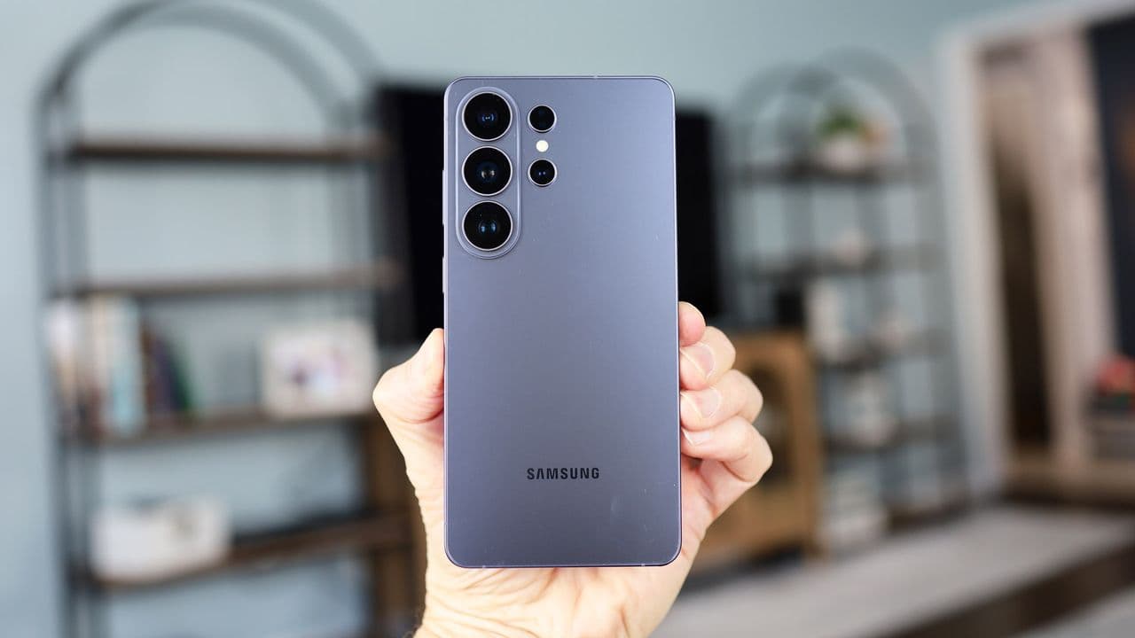 Test des Samsung Galaxy S26 Ultra: Schlank, leicht & leistungsstark