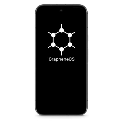 Smartphone mit GrapheneOS-Startbildschirm und weißem GrapheneOS-Logo