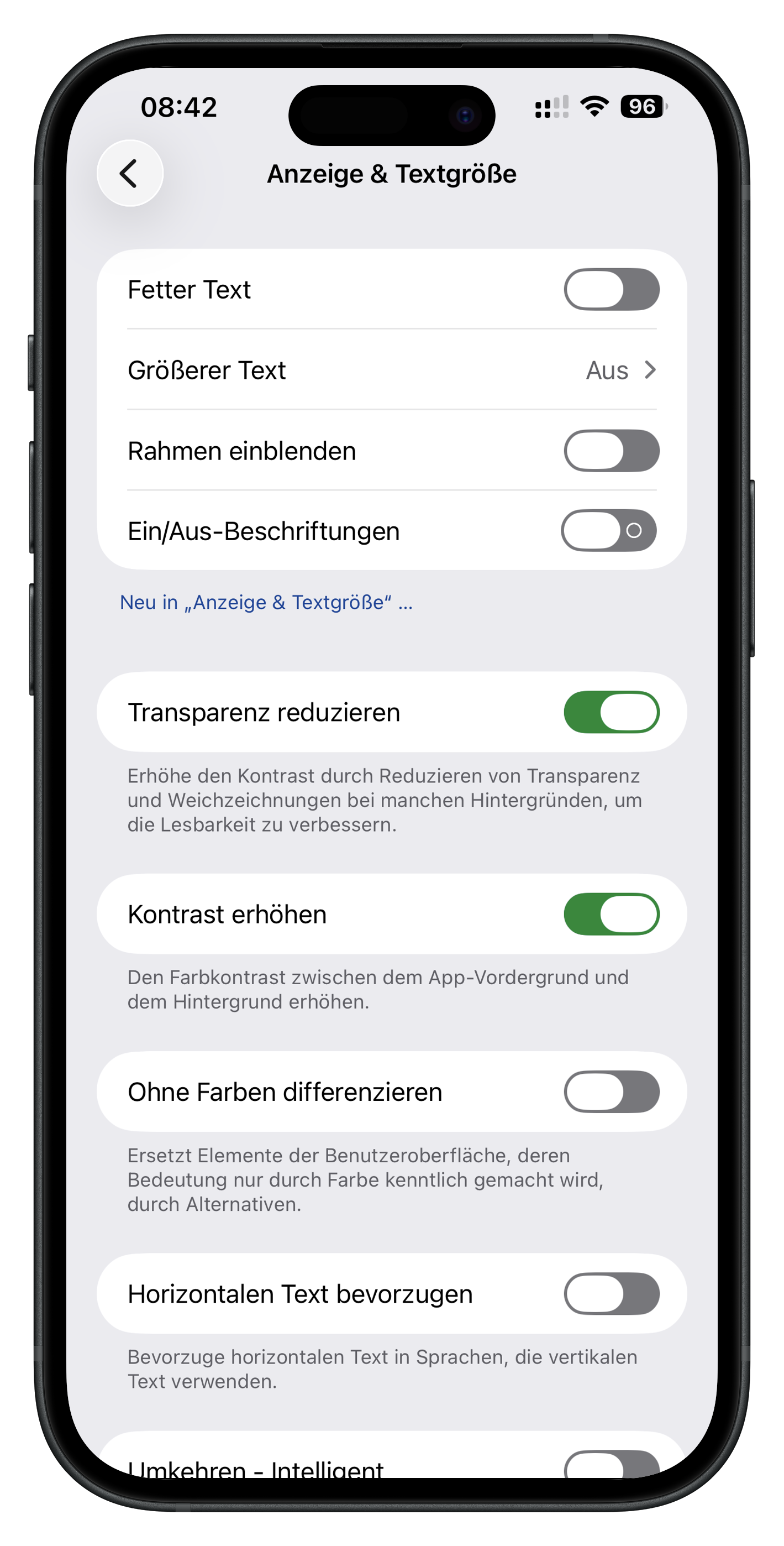 iPhone Anzeige und Textgröße mit Optionen für Transparenz und Kontrast