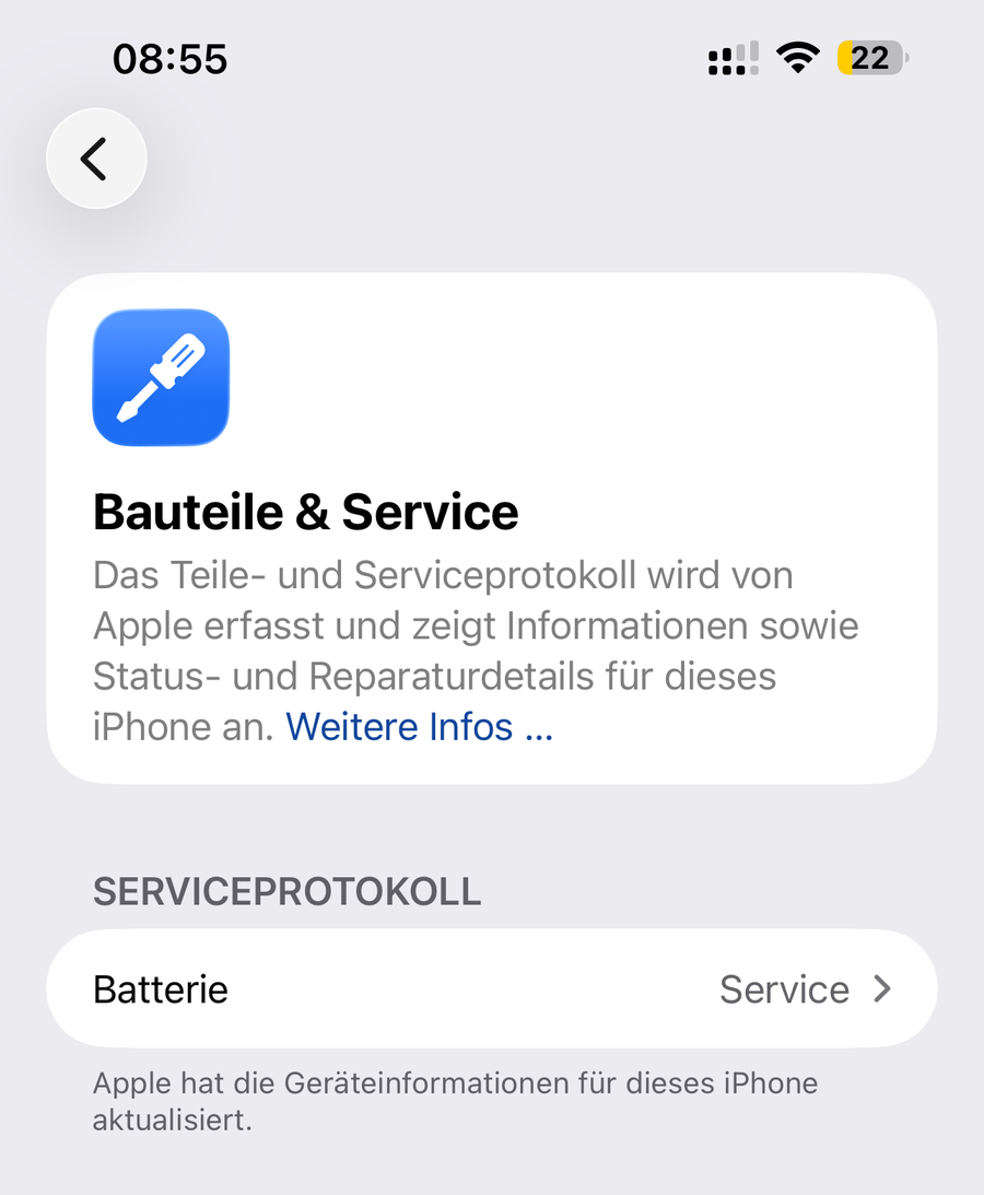 Serviceprotokoll eines iPhones in den Einstellungen mit dem Eintrag Batterie und dem Status Service