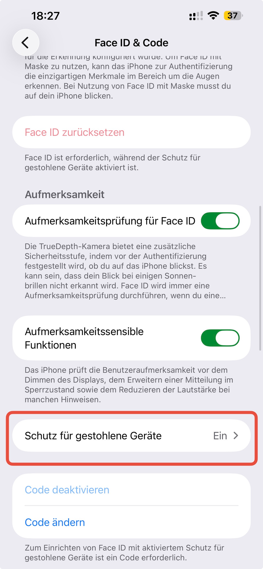 Einstellungen, Face ID und Code: der Eintrag „Schutz für gestohlene Geräte“ steht auf Ein