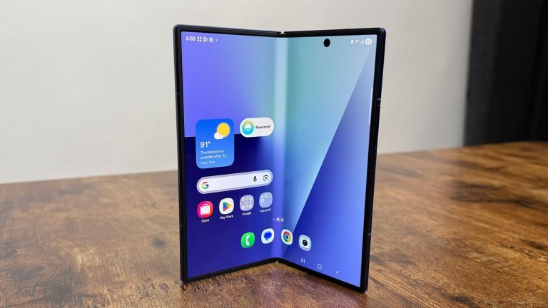 Samsung Wide Fold: Das faltbare Smartphone mit Apple im Visier