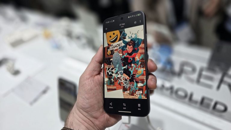 TCL NXTPAPER AMOLED: Ein Display für Comic- und Lesefans
